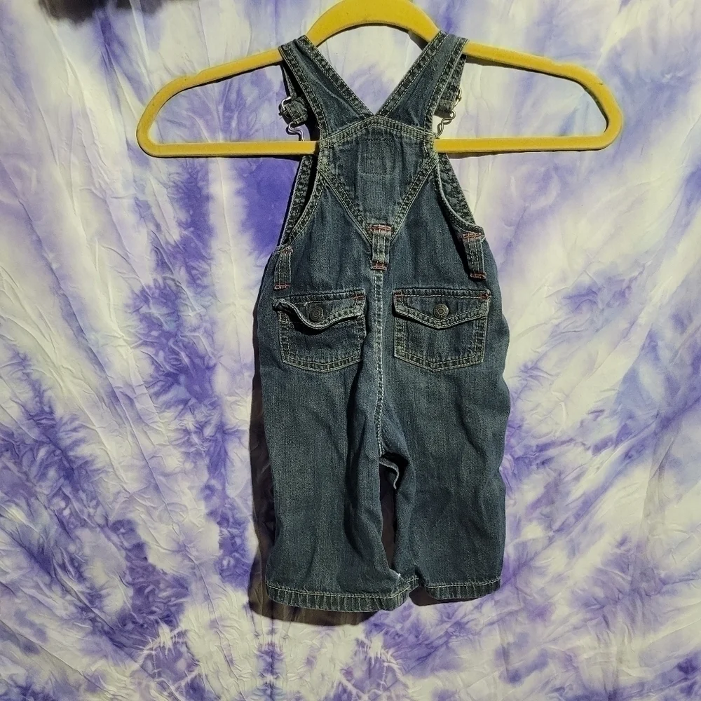 Old Navy Babys Unisex Blue Denim Overalls Size 3-6 Months